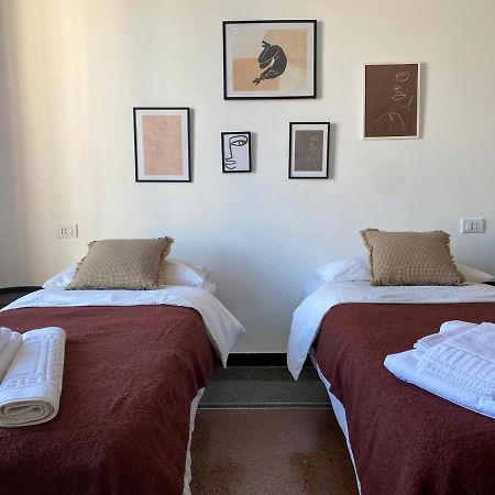 Bed and Breakfast Casa Amedeo Генуя Екстер'єр фото