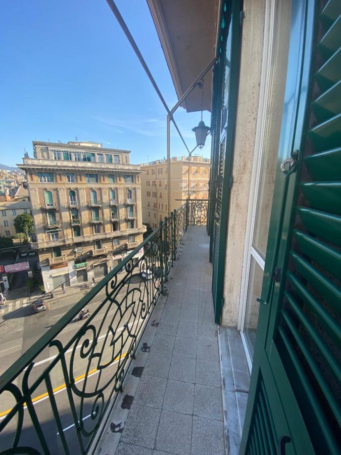 Bed and Breakfast Casa Amedeo Генуя Екстер'єр фото